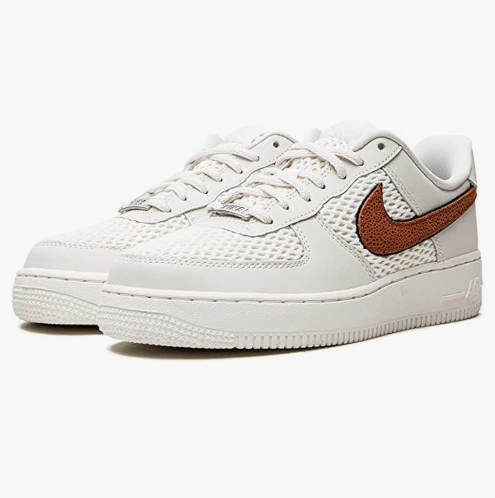 Nike Women's Air Force 1 Low DZ5228-100 Basketball W Sz 9.5/M Sz 8